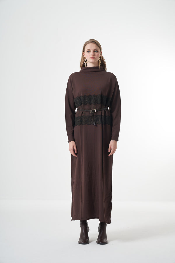 Triko Dantel Detaylı Elbise