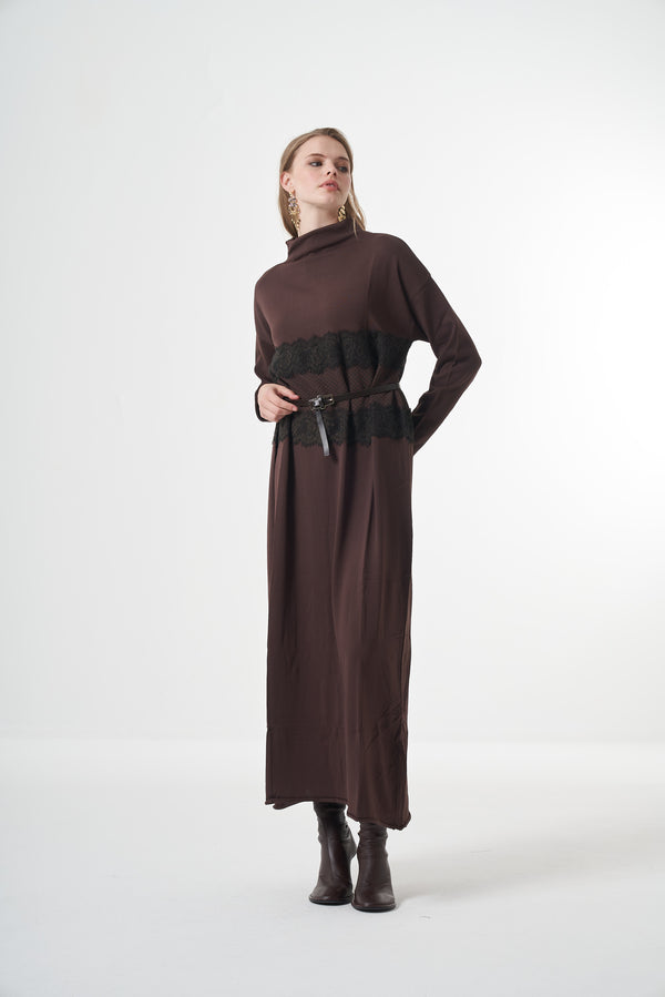 Triko Dantel Detaylı Elbise