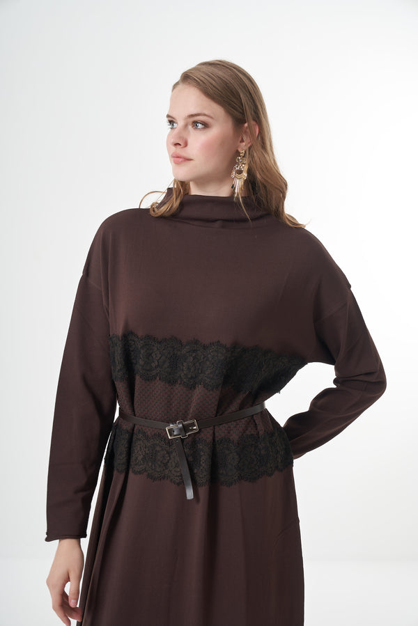 Triko Dantel Detaylı Elbise