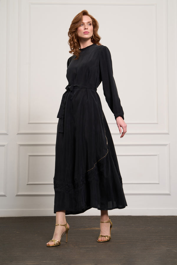 Nakış Detaylı Cupro Elbise