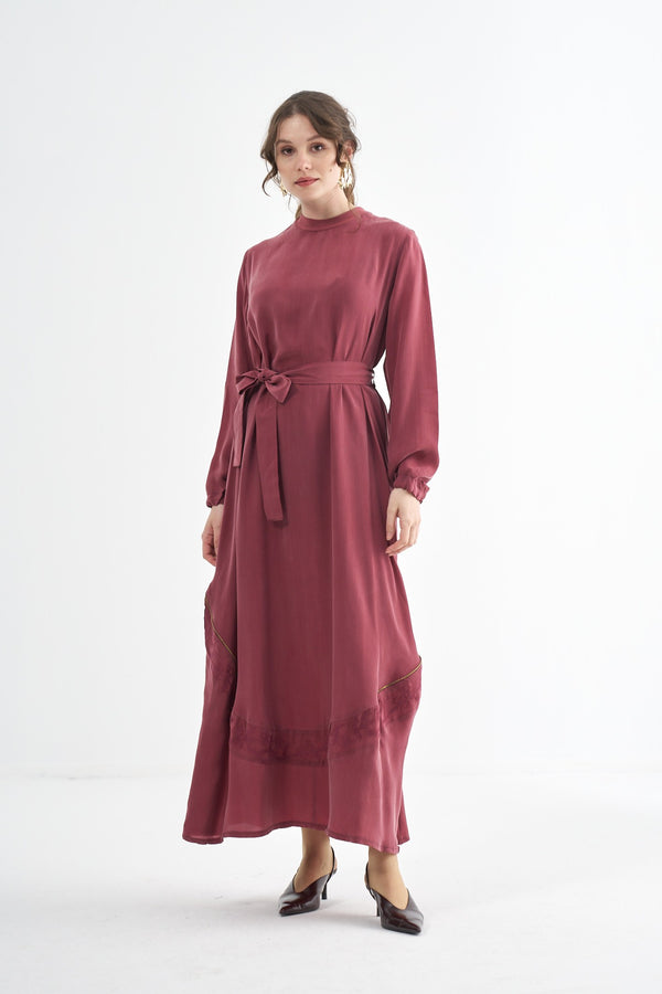 Nakış Detaylı Cupro Elbise