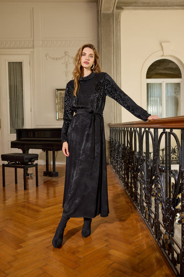 Jakarlı Cupro Elbise