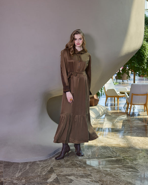 Arkası Desenli Elbise